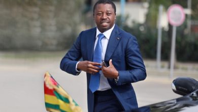 L’Assemblée nationale a adopté lundi dernier la loi portant révision de la Constitution togolaise. Faure Gnassingbé demande une relecture