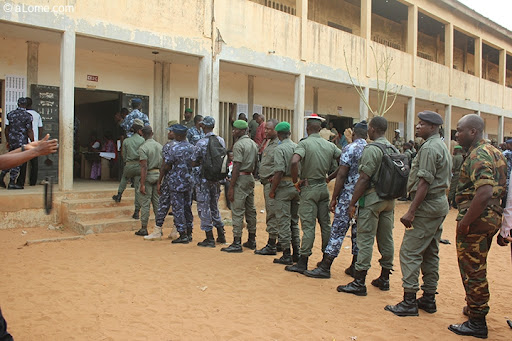 Les Togolais iront aux urnes le 29 avril prochain pour élire 113 nouveaux députés et 179 conseillers régionaux. Mais avant, les forces de l'ordre et de sécurité votent le 26 avril