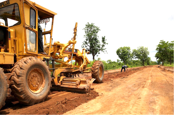 Au Togo, le désenclavement à travers l'amélioration des pistes rurales accélère le développement économique, social et humain