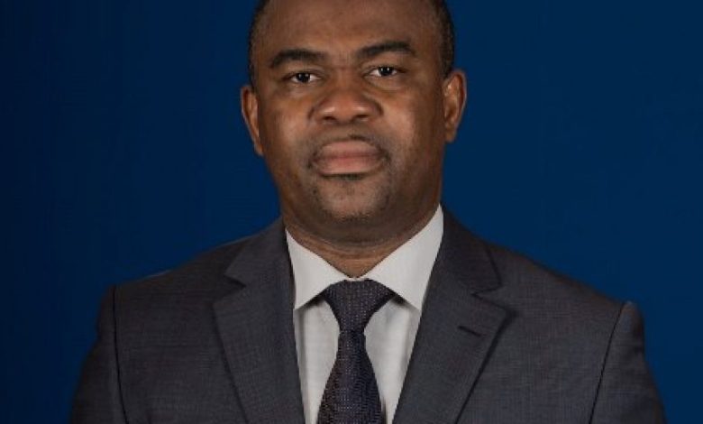 Prof Majesté Ihou Watéba lève la voix contre l’ouverture anarchique des filières dans les universités privées au Togo.