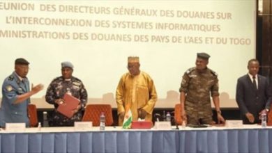 Les pays de l’Alliance des États du Sahel (AES) comptent renforcer leurs relations commerciales avec le Togo en l’associant à leur projet d’interconnexion des systèmes douaniers