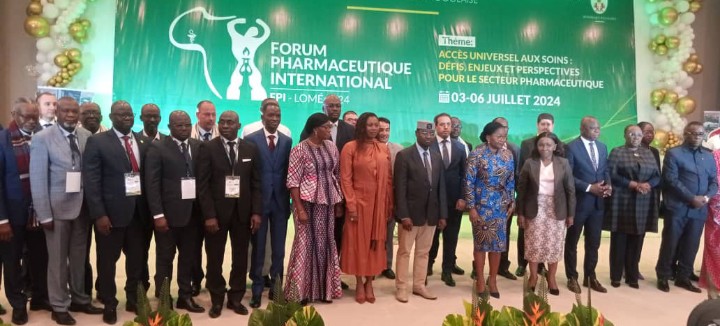 Le 23è Forum pharmaceutique international se tient depuis mercredi à Lomé. Les travaux ont été officiellement ouverts jeudi par le premier ministre, Victoire Tomegah-Dogbé.