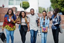 L'Université de Lomé (UL) vient de lancer un appel à candidatures pour l'octroi de bourses d'études et d'enseignement au profit des étudiants et des enseignants