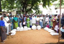 Une campagne de distribution de semences certifiées et d’engrais a démarré vendredi dernier dans les régions de la Kara, Centrale, Plateaux-Est et Maritime à l’endroit de 28 362 producteurs agricoles