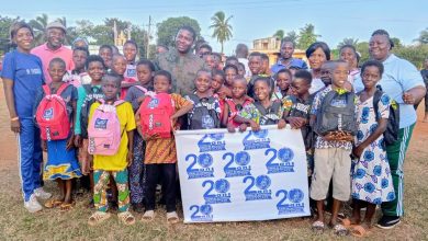 L’ONG Cercle d’Aide Femme-Enfant (CAFE) célèbre ses 20 ans d’existence. Un gala de football et une remise des kits scolaires aux élèves nécessiteux et méritants ont marqué la célébration samedi à Togoville (Vo 2). L’initiative s’inscrit également de la Journée de la femme africaine observée chaque 31 juillet.