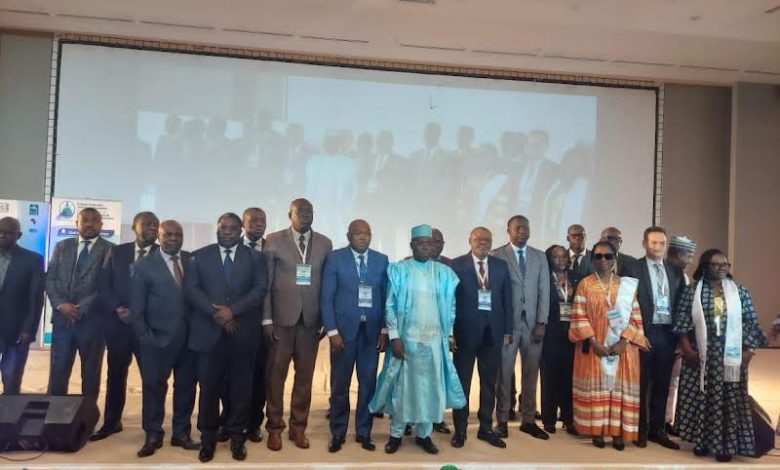 Les 93èmes assises du Conseil Stratégique et Technologique (CST) de l’Association Africaine de l’Eau et de l’Assainissement (AAEA) ont démarré lundi à Lomé