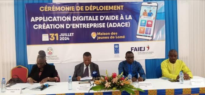 ADACE, c’est la nouvelle Application digitale d’aide à la création d’entreprise officiellement lancée mercredi par le Fonds d’appui aux initiatives économiques de jeunes (FAIEJ)