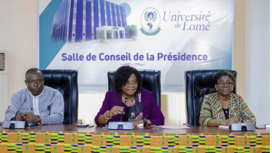 La rencontre périodique du Cadre Permanent d’Échange Universitaire (CPEU) s’est tenue jeudi à l’Université de Lomé. Elle a réuni tous les différents acteurs clés de la vie universitaire pour une journée de réflexion et de partage sur les activités menées durant l’année académique 2023-2024 et a tracé les perspectives pour la prochaine rentrée académique.