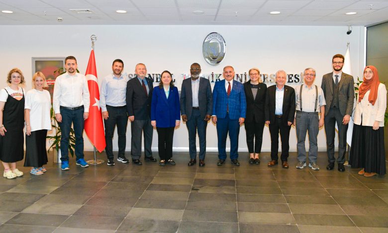 Le président de l’Université de Lomé, Prof Adama Kpodar a effectué en fin juillet et début août une mission officielle à Istanbul en Turquie